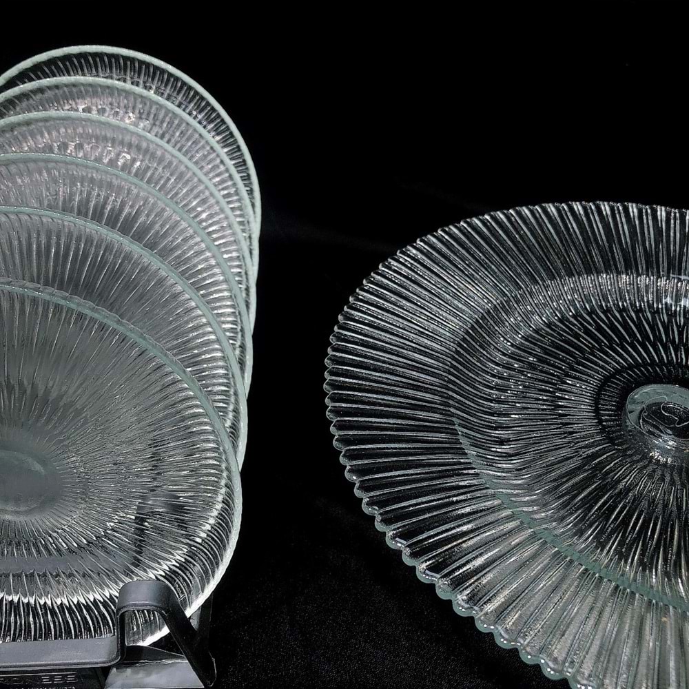 Vanes Aurora 7 Parça Ayaklı Sunumluk Şeffaf (4 Paket)